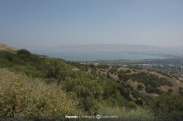 Вид на озеро Кинерет.